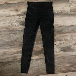 Spanx Shimmery Faux Leather Leggings Size L